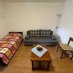 Valentina Apartman *